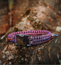 Load image into Gallery viewer, Cobra Paracord Buckle Dog Collar
